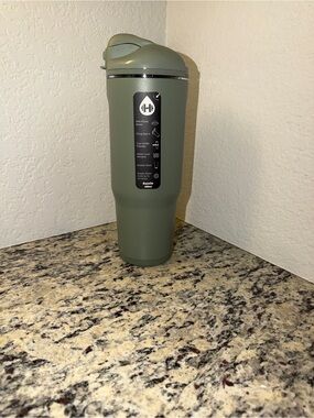 Hydrojug Ease2o 40oz Courtyard